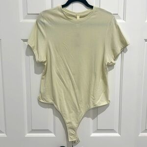 SKIMS t shirt bodysuit size 3x NWT